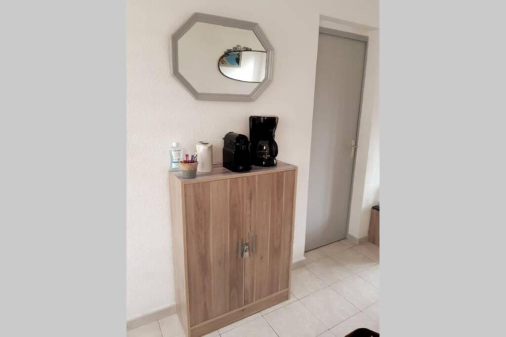 Appartement Calme Entre Terre Et Mer Proche Plage Флері Екстер'єр фото
